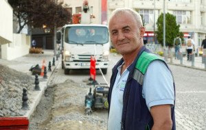 Radne dozvole i zavisnost od poslodavca: Koliko su strani radnici zaštićeni?